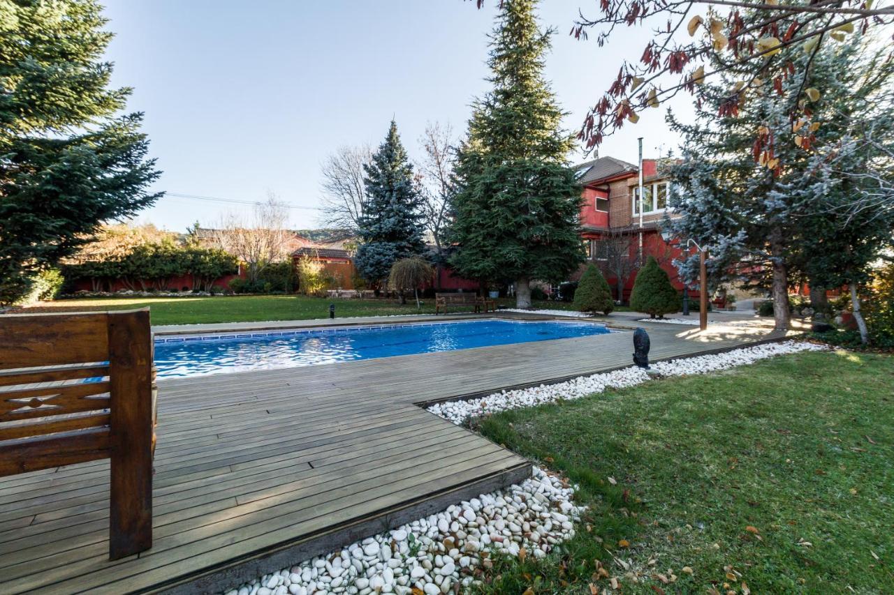 B&B Concha Becerril de la Sierra Kültér fotó